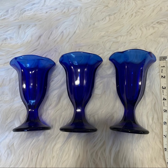 Blue Milkshake Glasses (Set of 3) - Picture 3 of 3